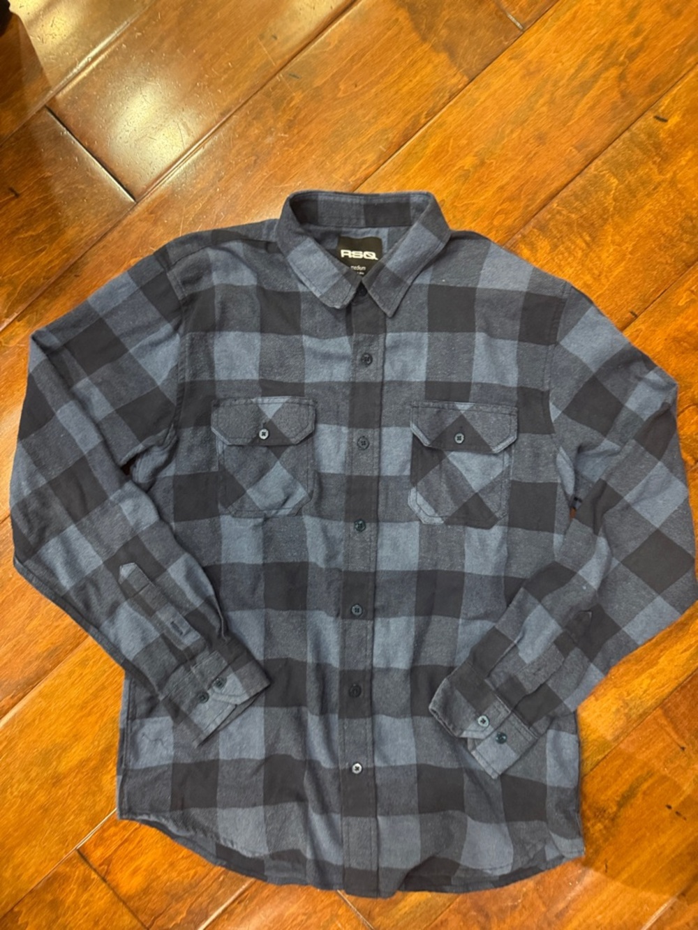 RSQ Blue and dark blue Plaid Flannel shirt Men’s M